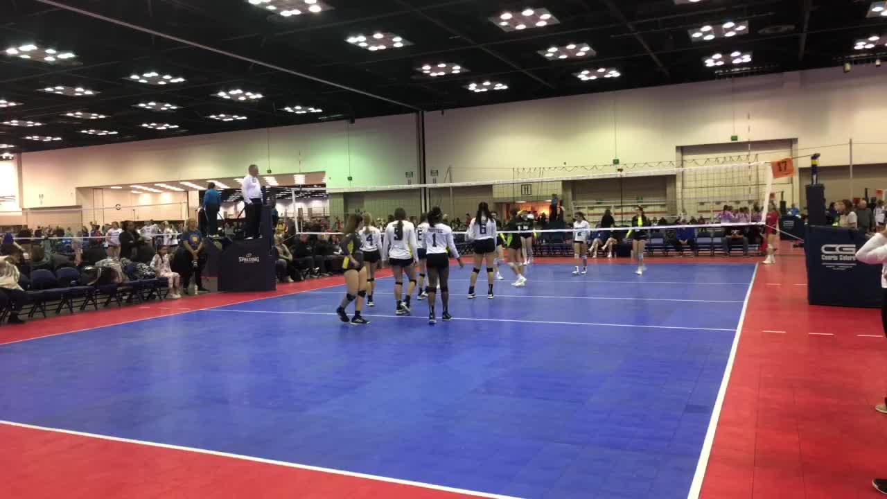 MEQ Indy Day 2 Volleyball NewbyErin